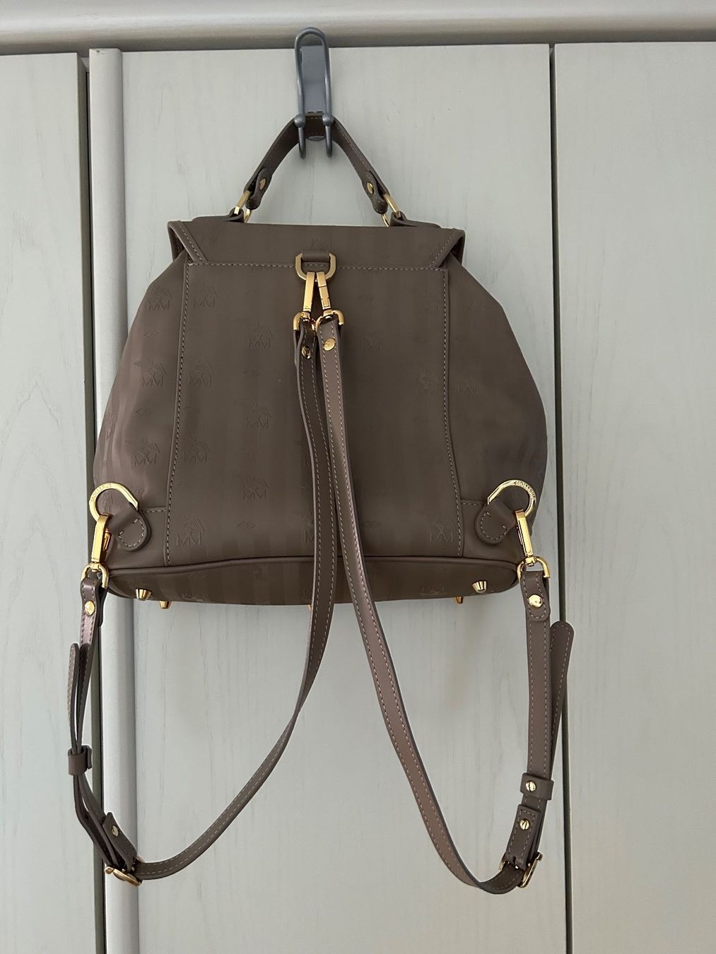 Zaini: Mollerus Rucksack Minusio Farbe taupe – Usato da Glashütten venduto da ganadora 1
