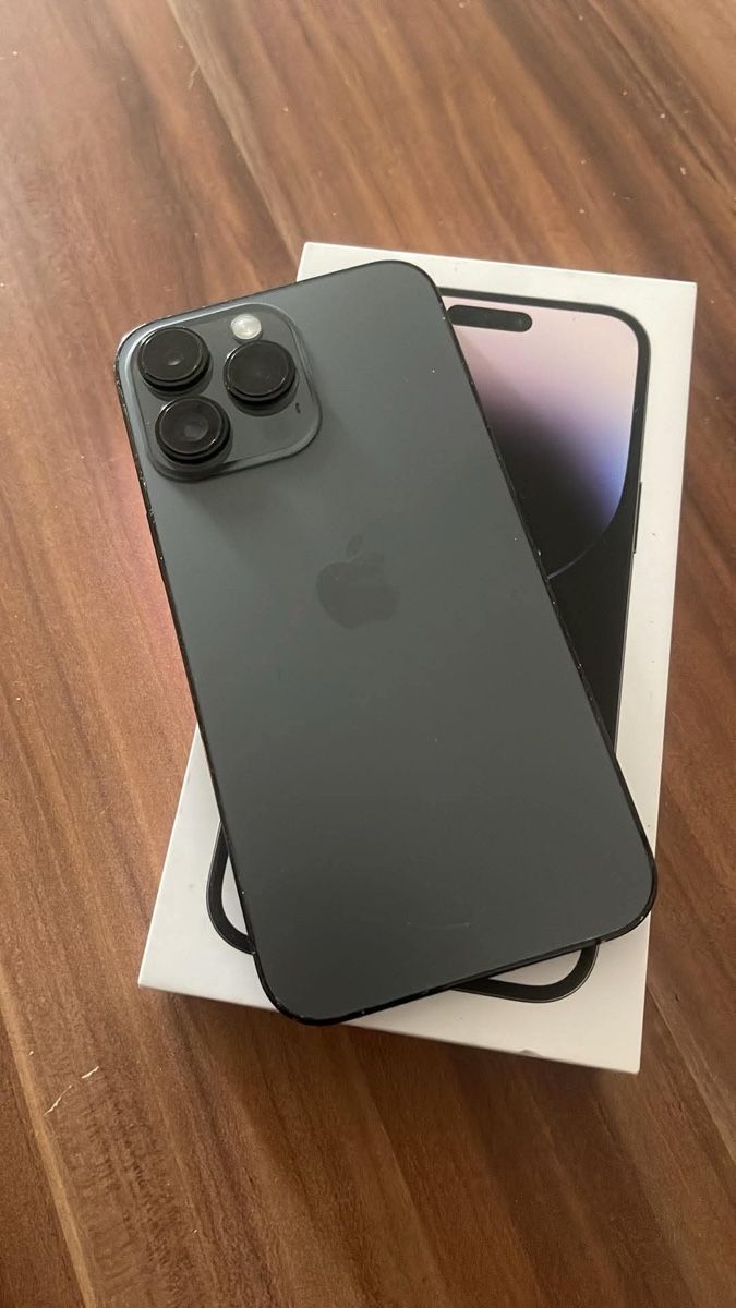 Apple Handys / Smartphones: IPhone 14 Pro Max 256gb – Gebraucht aus Biel/Bienne von Pro.max