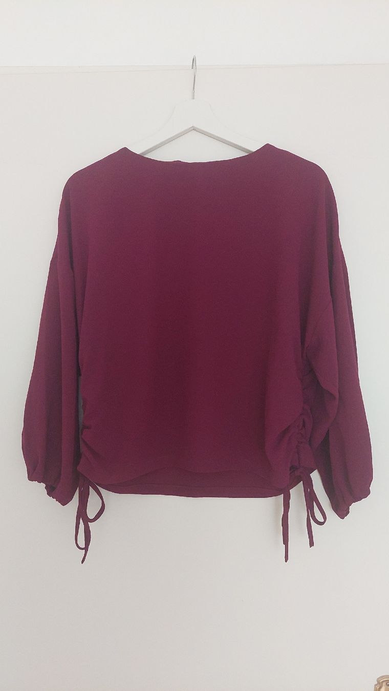Zara Tops: Blouse Zara taille xs – Neu (gemäss Beschreibung) aus Genève von bla_s65t