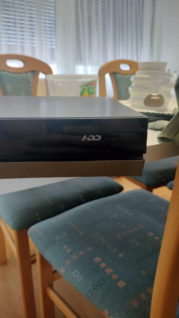 Samsung Multimediaplayer & Streamer: Samsung BD-E8500 3D Blu-Ray Player – Gebraucht aus Gossau SG von Wertiger79 1