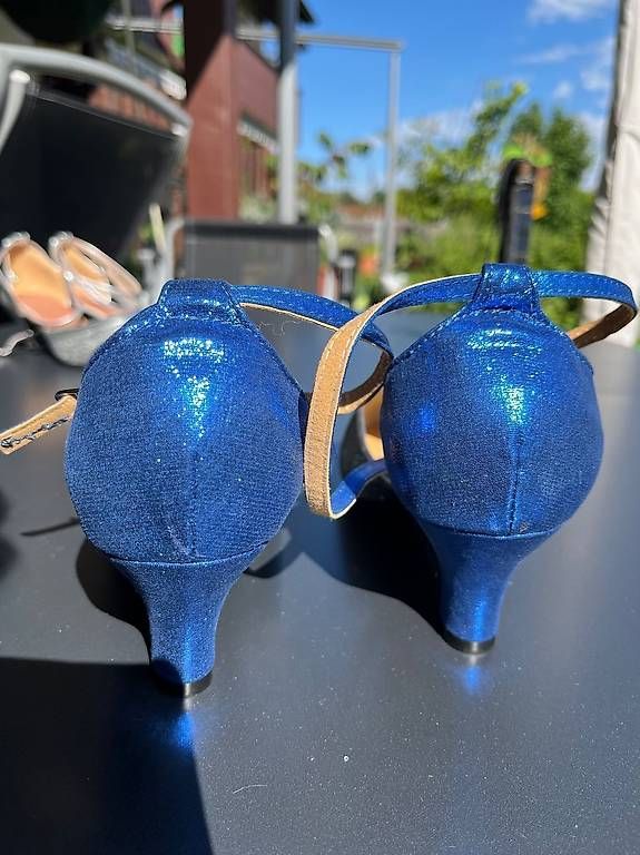 Damenschuhe: Chaussures de danse comme neuves p. 40-41 – Gebraucht aus Vufflens-la-Ville von ivsi 2