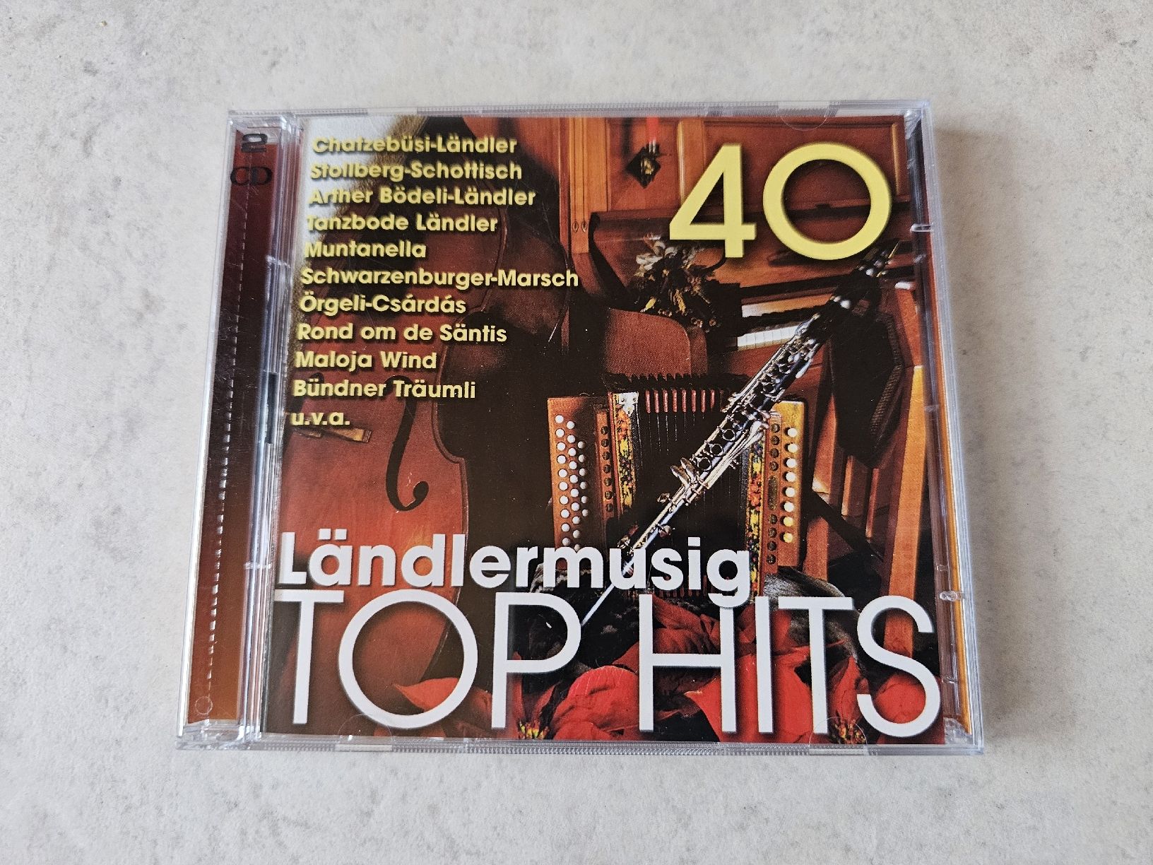 CDs: Ländlermusig  -  40 Top Hits  /  2 CD's – Gebraucht aus Schneisingen von backstore24