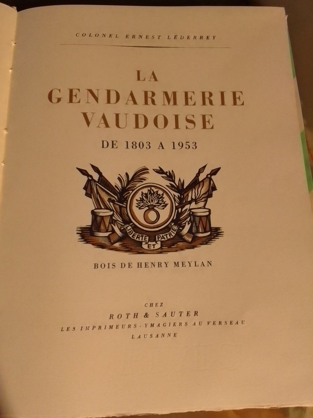 Bücher: livres – Gebraucht aus Lausanne von bad_fg6d 2