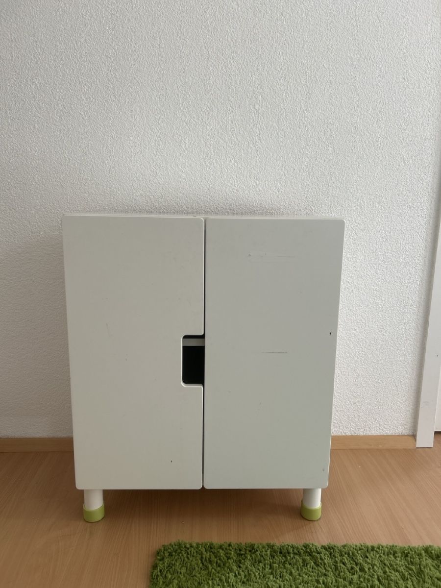 Armadi: Ikea Korpus fürs Kinderzimmer  – Usato da Oberengstringen venduto da rag_6fdh
