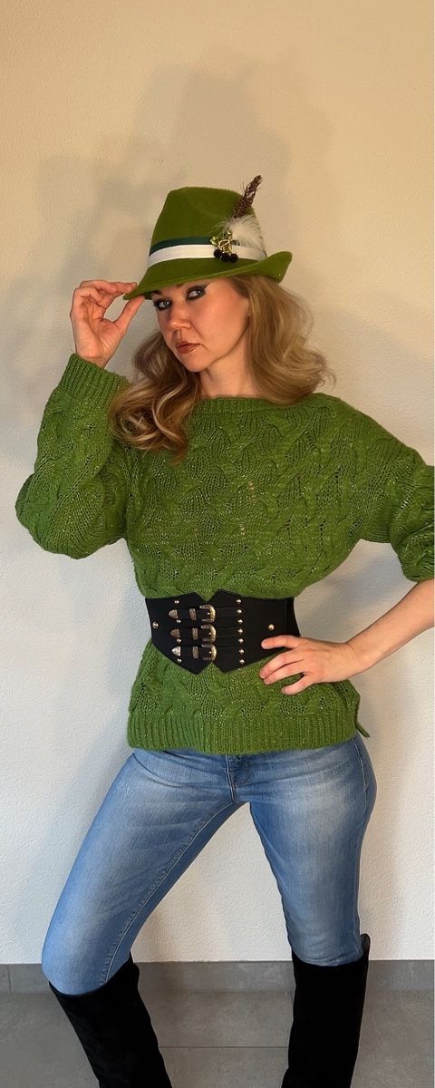 Maglioni & Felpe: Pull en tricot vert sapin – Usato da Pont (Veveyse) venduto da pil_k9jp 4