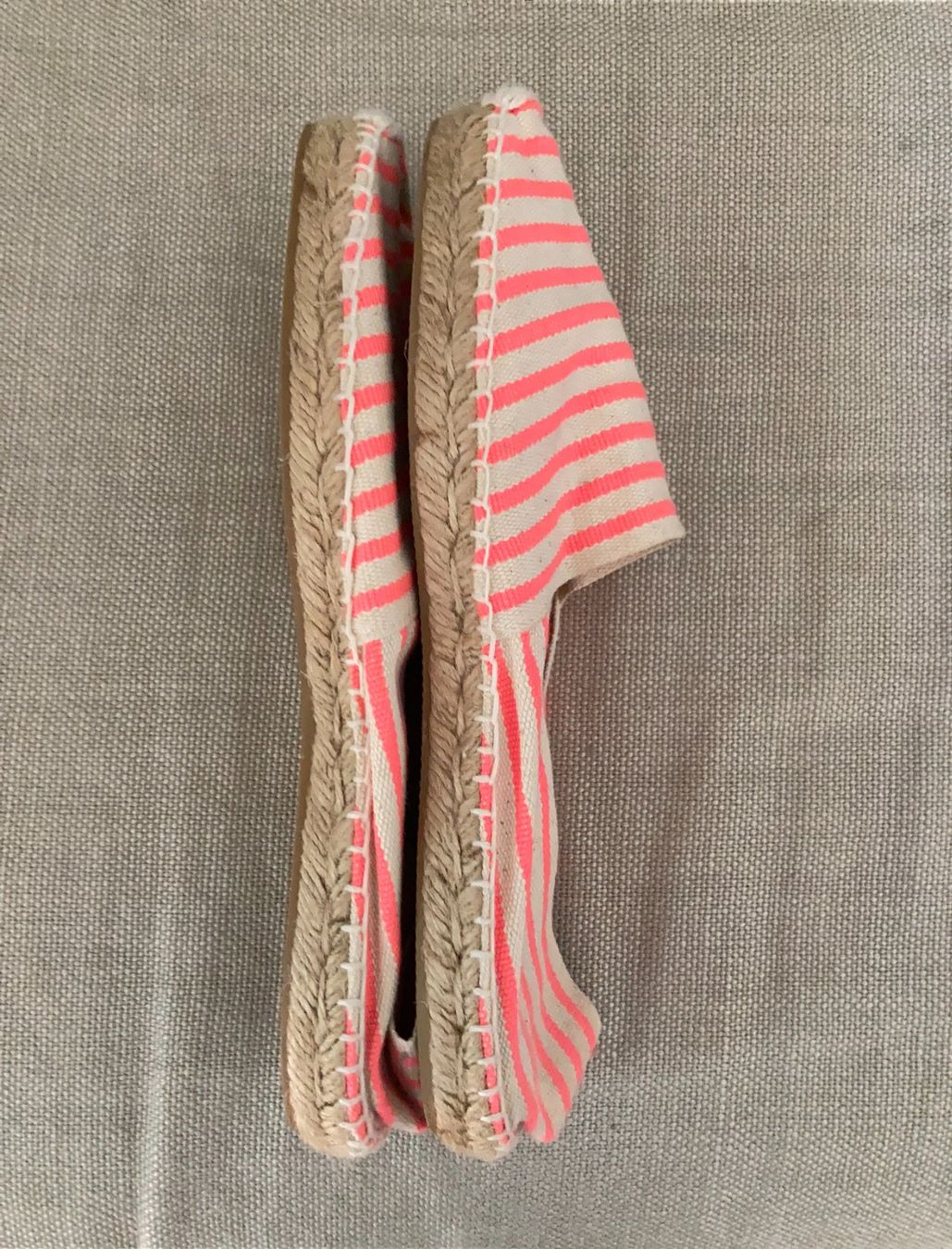 Damenschuhe: Espadrilles pink/beige gestreift Gr. 39 – Gebraucht aus  von  2