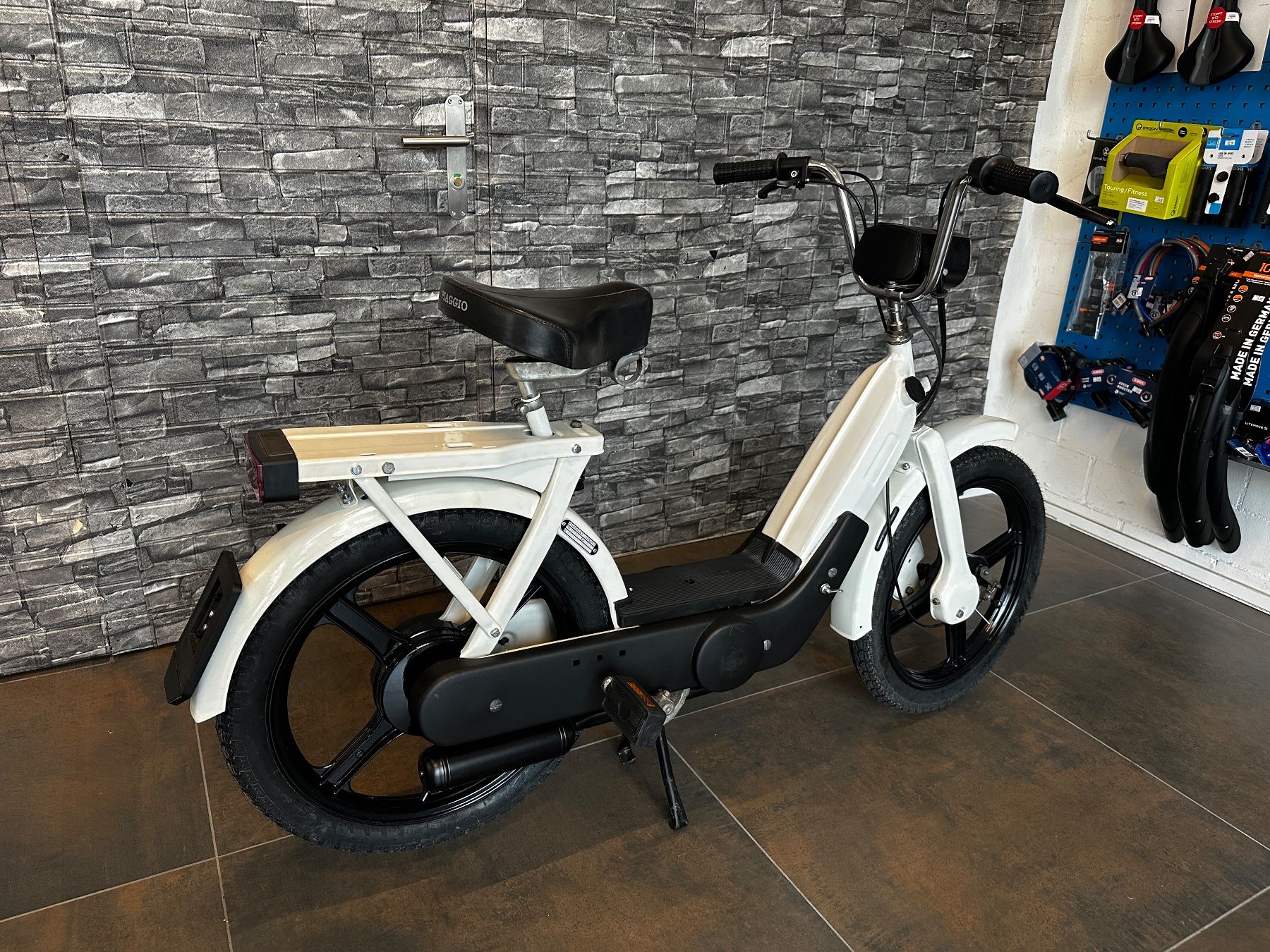 Mofas: Piaggio Ciao Neuaufbau – Gebraucht aus Root von E.H.Velo 1