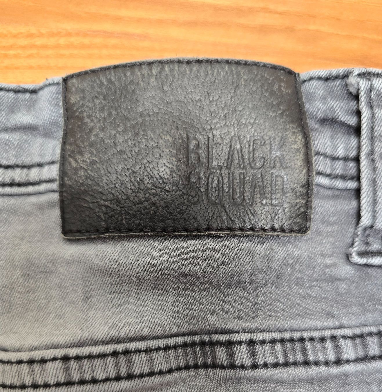 Hosen: Kurze Shorts Black Squad (L) – Gebraucht aus Alpnach Dorf von ben_zb29 4