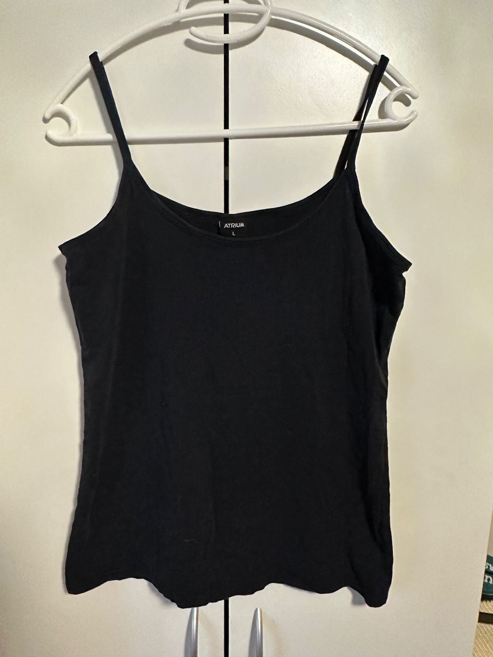 Tops: Damen Top schwarz Grösse L – D'occasion à Schaan par Hermine2018