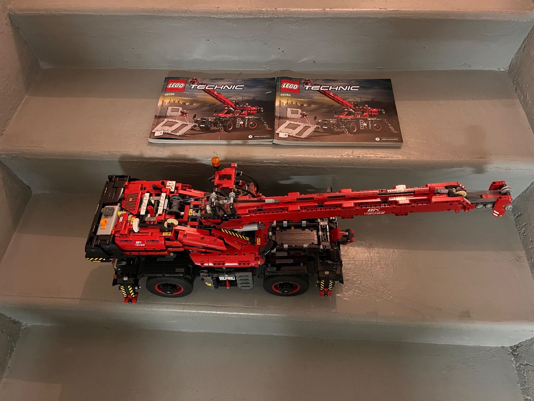 Lego Kit di costruzioni: Lego Technic 42082 – Usato da Roggwil BE venduto da KarotteV 1