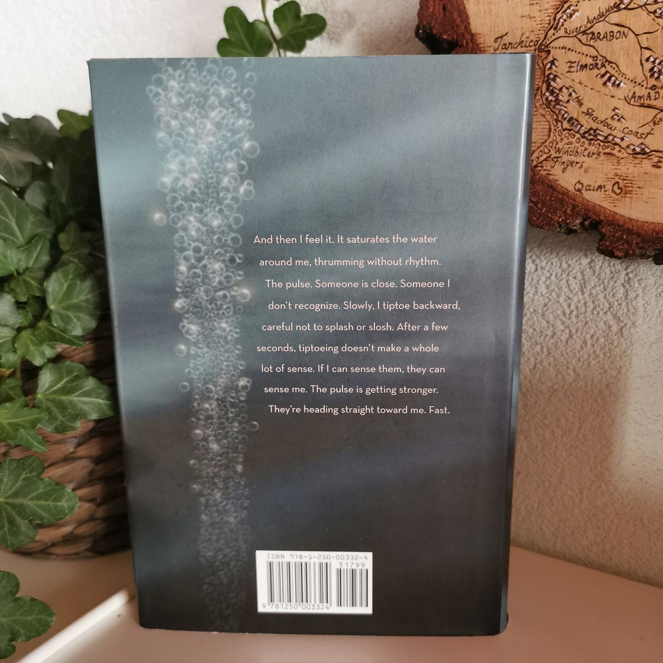 Libri: Of Poseidon - Anna Banks – Nuovo (secondo la descrizione) da Veytaux venduto da lelivreouvert 2
