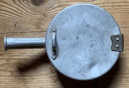 Kochgeschirr aus Aluminium 