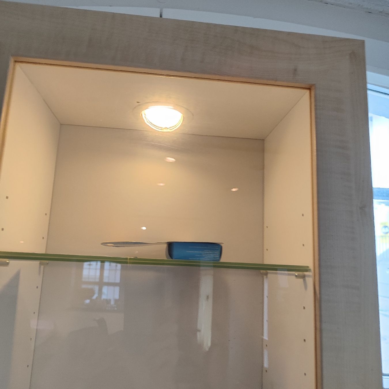 Vetrine: vitrine – Usato da Langnau am Albis venduto da Judithsebi 2