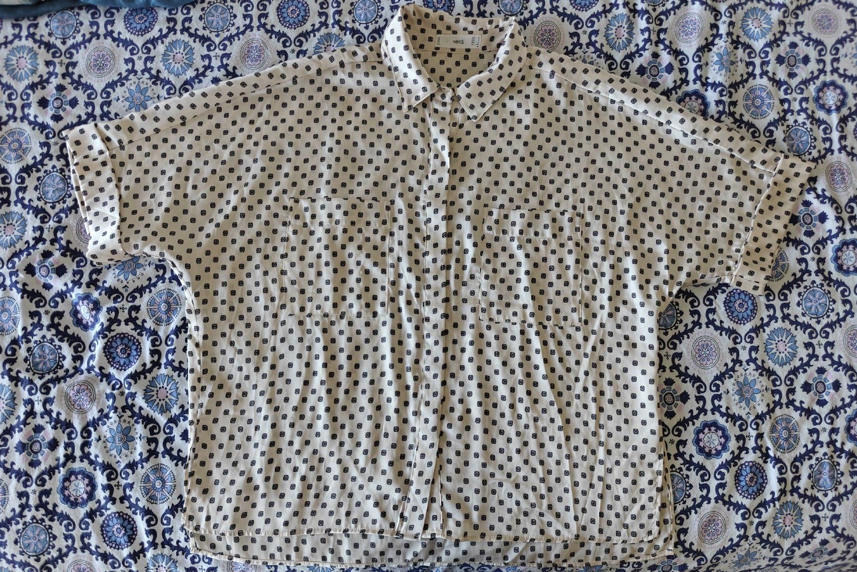 Mango Camicette: Bluse in Satin-Optik - Beige - Gr. M - NEU – Nuovo e nell'imballaggio originale da Winterthur venduto da Dana_33 5