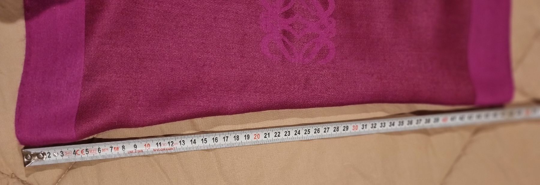 Loewe Foulard & Sciarpe: LOEWE Echarpe / étole femme – Usato da Borex venduto da mab_28bf 6