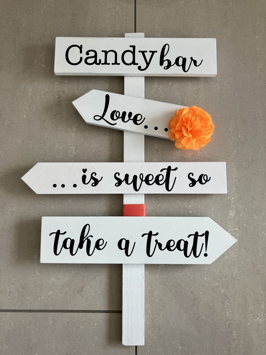 Alle Dekorationen: Candy Bar-Tafel – Gebraucht aus Chur von sana118