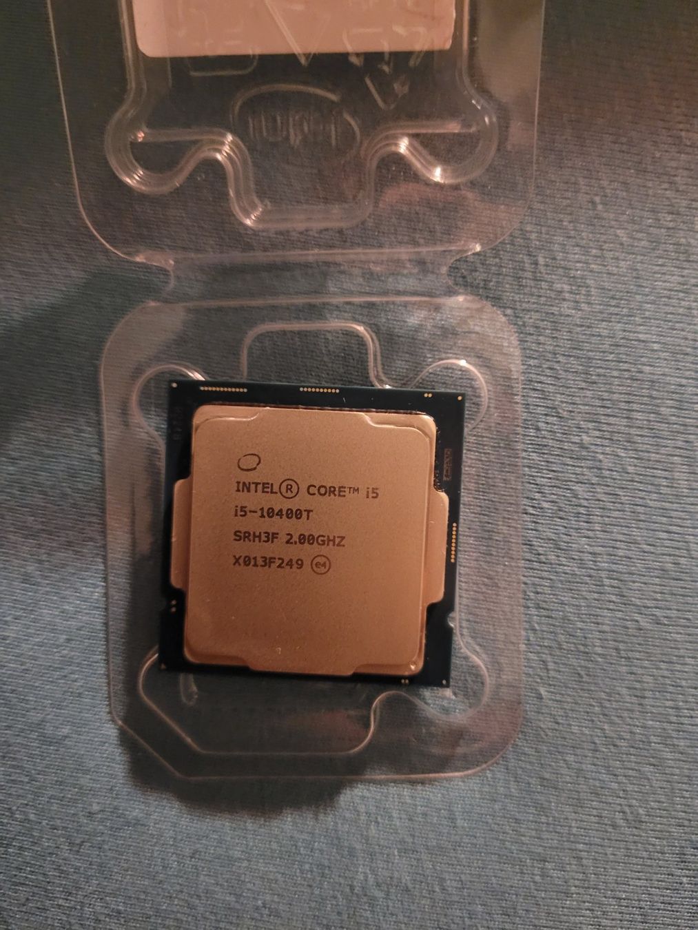 Intel Componenti elettronici: Intel i5 10400T – Usato da Unterengstringen venduto da CyberCore