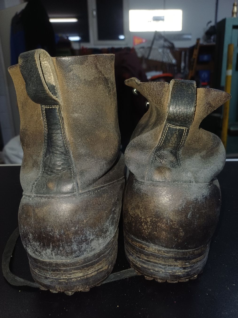 Scarpe da uomo: Dierauer Bergschuhe genagelt – Difettoso da Wangenried venduto da Recycler94 1