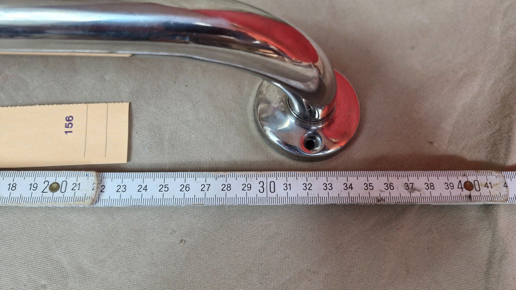 Balustrades: Haltegriff WC oder Badewanne WENKO 34 cm (156) – D'occasion à Dorf par Zur-Lingg 1
