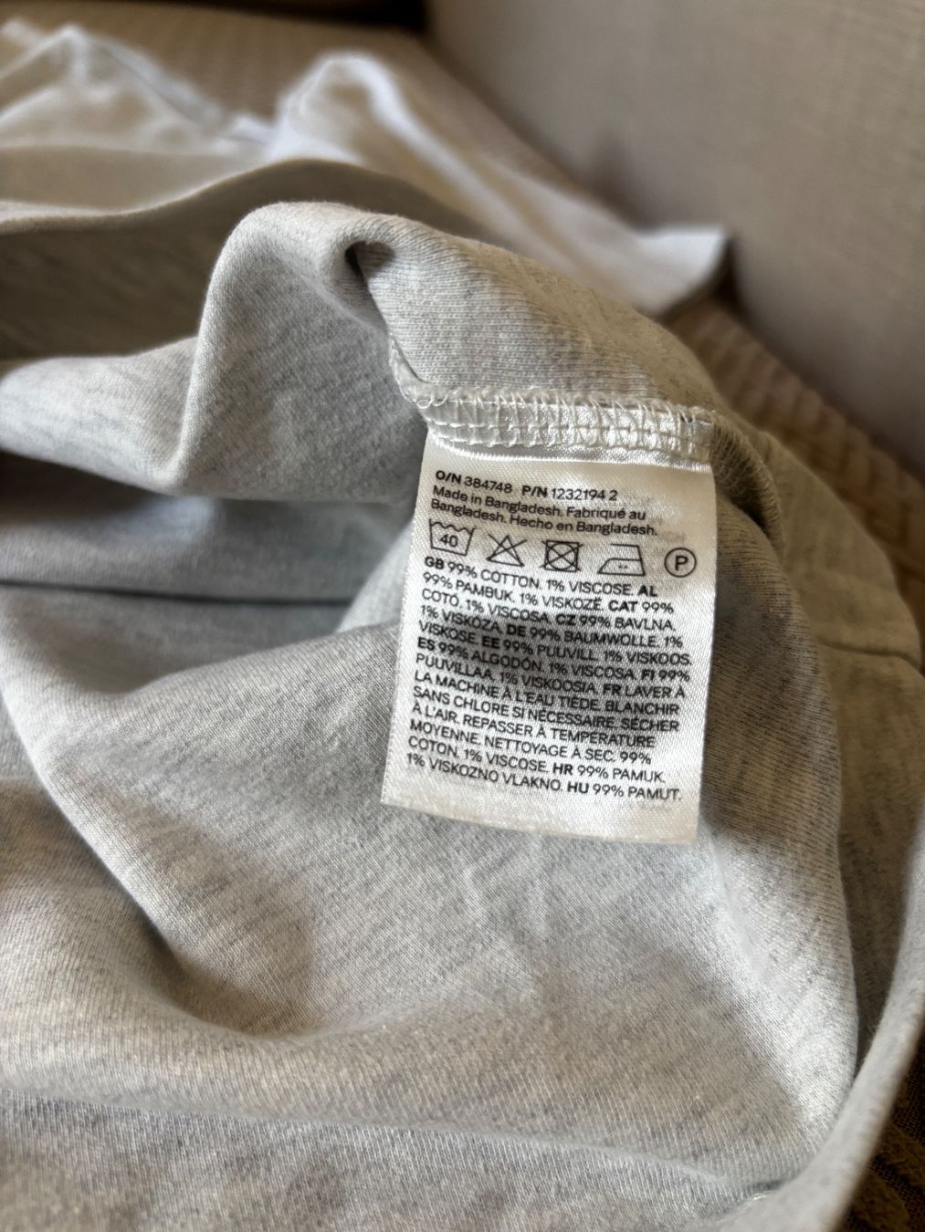 H&M T-shirt: T-Shirt – Usato da Bern venduto da ViksiBash 5