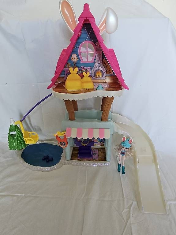 Giocattoli: Enchantimals Ski Chalet Spielset – Usato da Rümlang venduto da Zargi