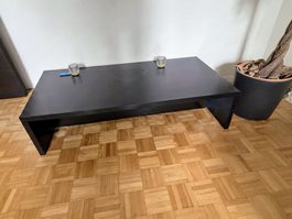 Schwarze TV-Bank – 125 × 65 cm