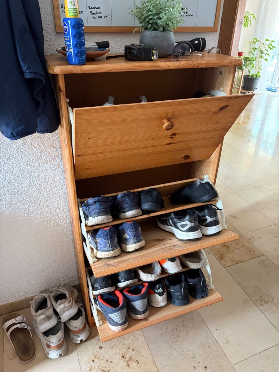 Kommoden: Schuhschrank - Kiefer – Gebraucht aus Zuchwil von ali_r2h2 1
