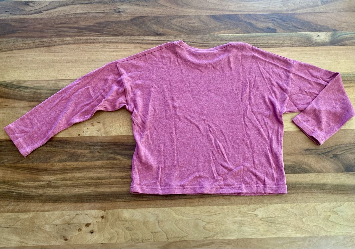 Name It Pullover & Sweatshirts: super weicher Pullover Name it Gr. 134 140 Viskose Mädchen – Gebraucht aus Horw von dreamsofacid 4