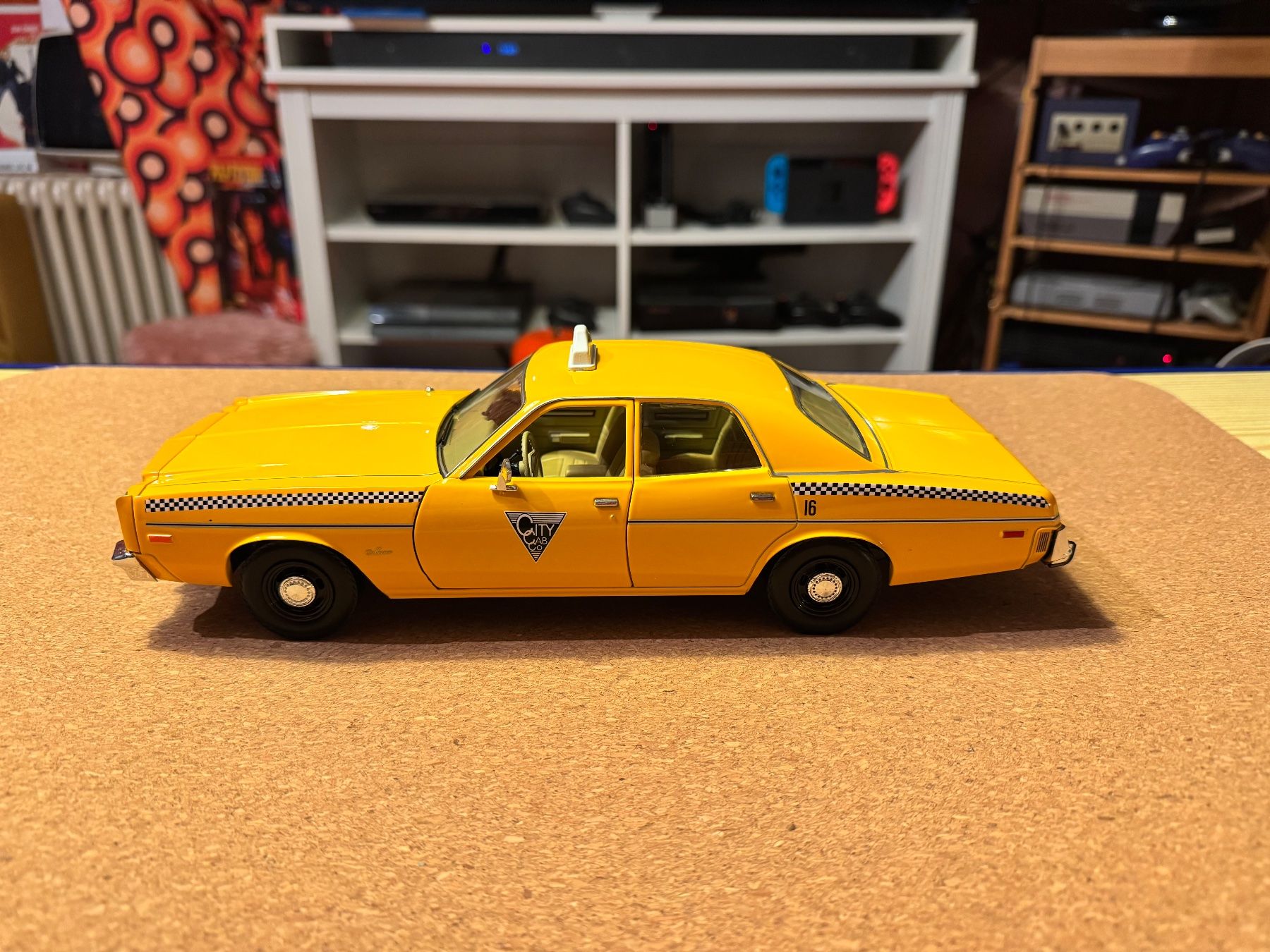 Dodge Modellini d'auto: Dodge Monaco 1978 Rocky III 1:18 – Difettoso da La Russille venduto da Romain5100 1