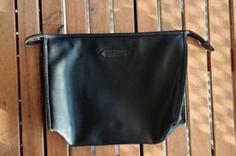 Grosses Leder Necessaire/Kulturtasche schwarz