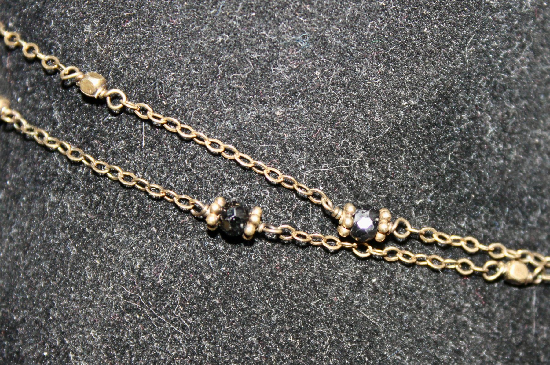 Catenine: Lange Kette, Silber vergoldet mit Onyx – Nuovo (secondo la descrizione) da Kirchlindach venduto da hekilida 1