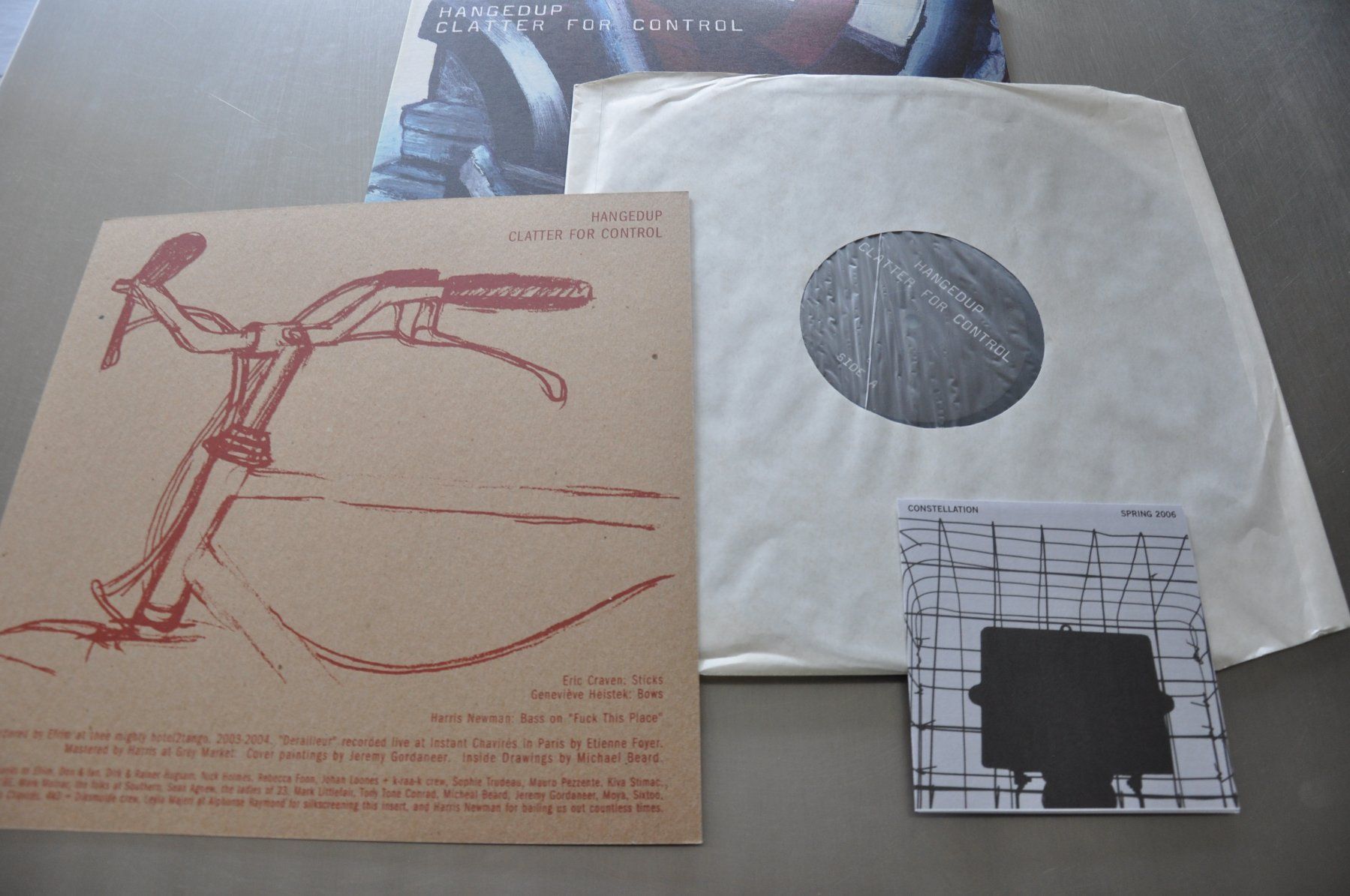 Vinyles: HANGEDUP LP CLATTER FOR CONTROL - CONSTELLATION RECORDS – D'occasion à Sion par jaipur1401 3