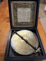 1 traumhaftes, antikes Symphonium  mit extra Lochplatten
