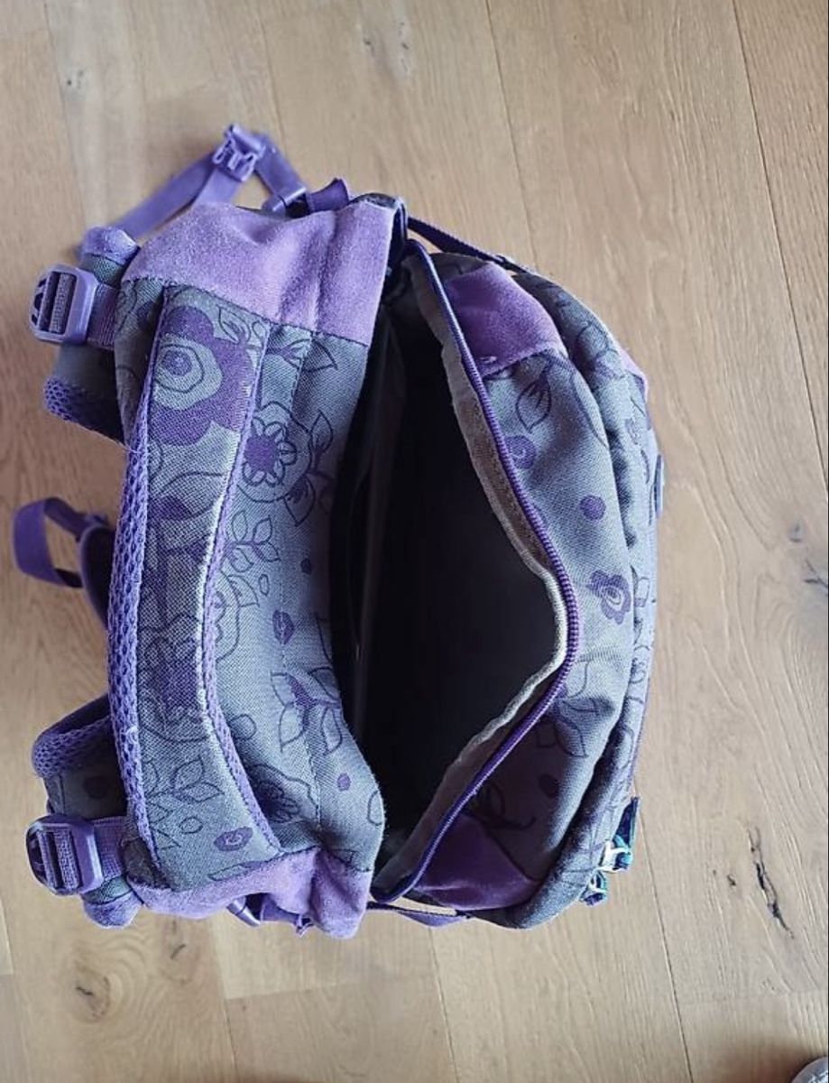 Satch Borse & Zaini: Satch Schulrucksack lila Blumenmuster – Usato da Paspels venduto da giu_vt7p 3