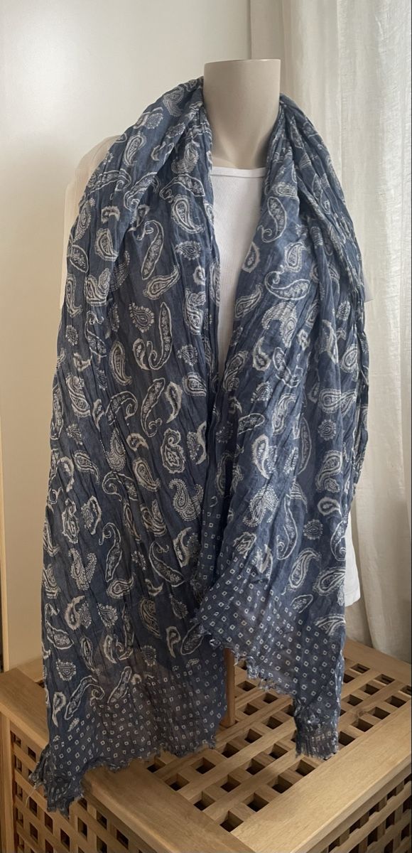 Navyboot Foulard & Sciarpe: Stylisches Tuch von Navyboot – Nuovo (secondo la descrizione) da Zürich venduto da Caracol1998 1