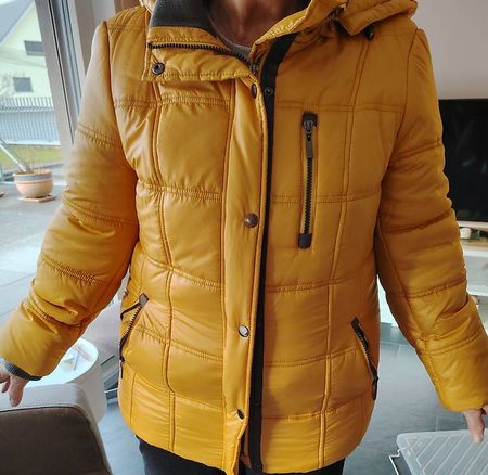 Winterjacke Kurzgrösse 20 = 40