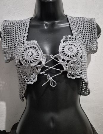 Gehäkelter Bolero Grösse S/M