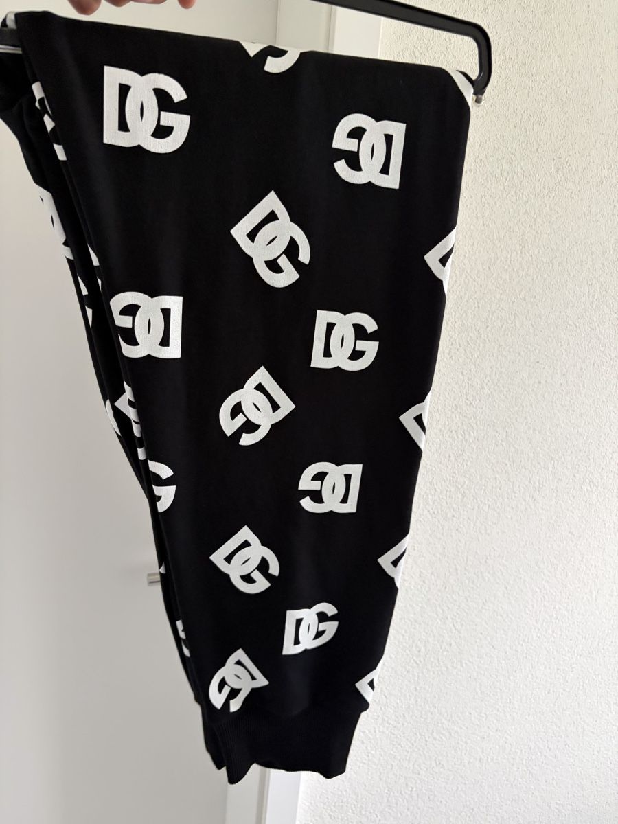 Dolce & Gabbana Pullover & Sweatshirts: Dolce & Gabbana Oversize Jogging DG Logo NEU 100% ECHT – Neu (gemäss Beschreibung) aus Aarburg von kor_zmw5 7