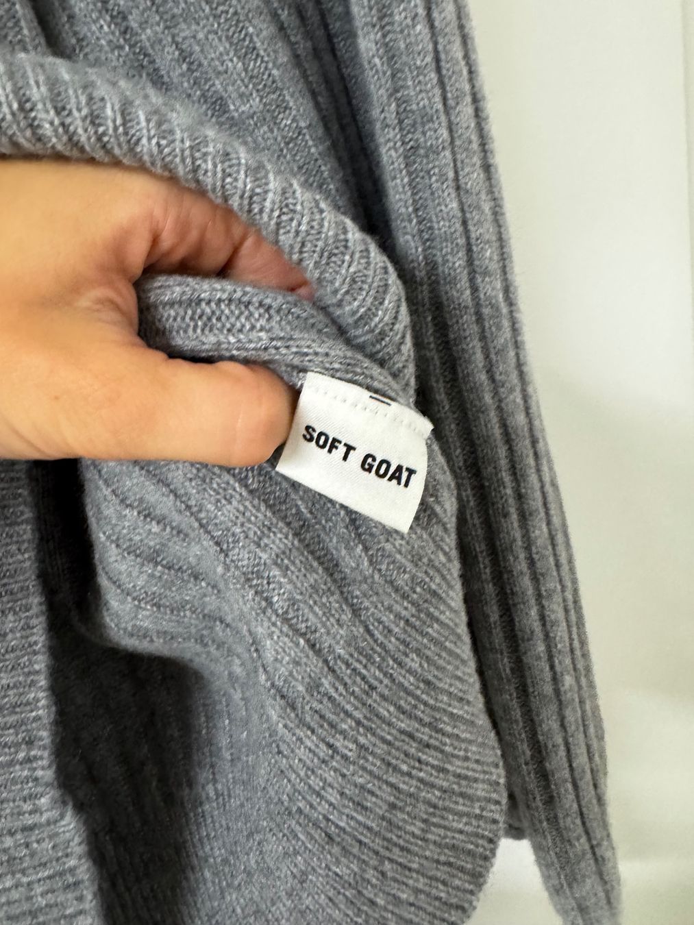 Maglioni & Felpe: Damen Soft Goat Kaschmir Pullover in Grau – Usato da Meilen venduto da Emma_321 3