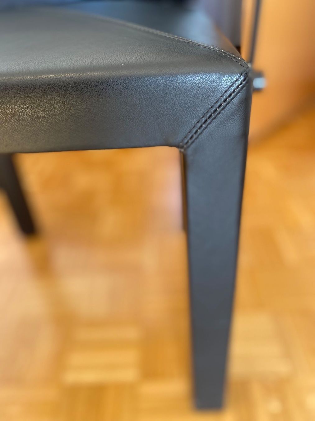 Stühle: B&B Italia ARCELLA Dining Chair Vintage – Gebraucht aus Novazzano von ige_cwq5 4