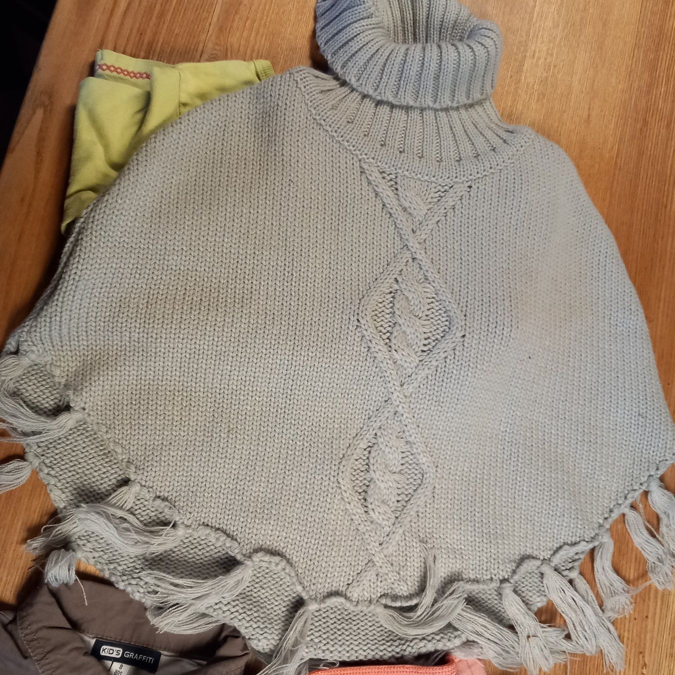 Lotti & Set di vestiti: Lot 128 – Usato da Courrendlin venduto da tititchoun 2