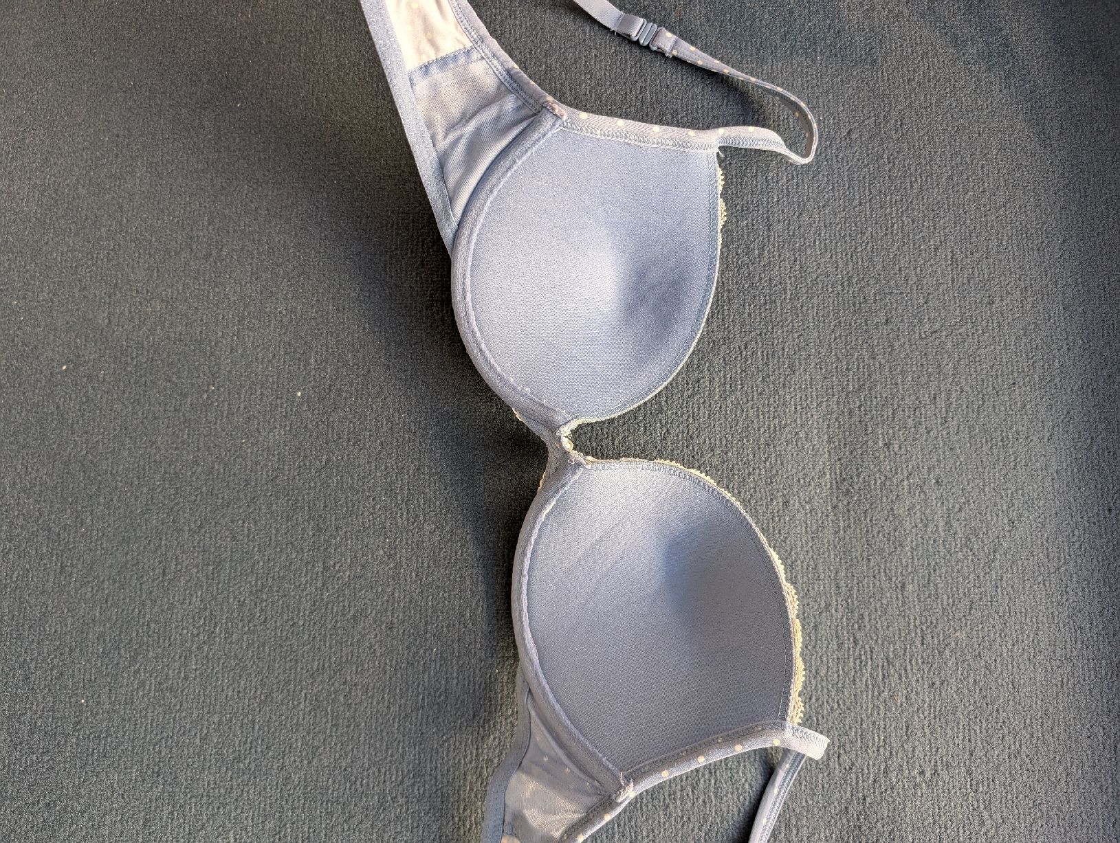 Esprit Altra biancheria intima: Esprit BH blau gepunktet, Grösse 70C Spitze – Nuovo (secondo la descrizione) da Zürich venduto da Romy_1011 1