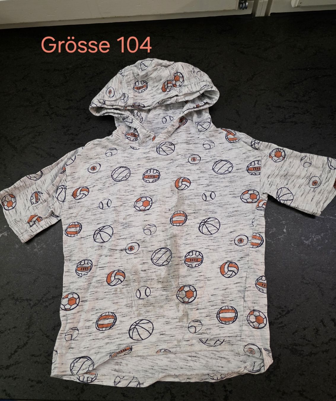 Camicie, T-shirt & Polo: Tshirt Grösse 104 – Usato da St. Peterzell venduto da upcycling_