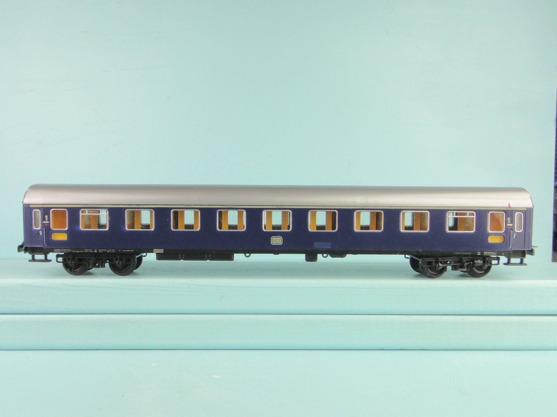 Trix Modelleisenbahnen: Trix Express H0 2 X Personenwagen – Gebraucht aus Bülach von cann11 2