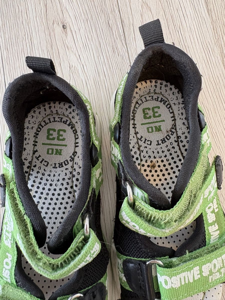 Scarpe per ragazzi: Sandalen Grösse 23 – Usato da Greifensee venduto da Dany1989 1