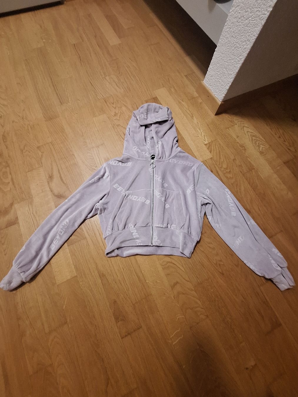Vestes: Joggingjacke – D'occasion à Wittenbach par nadineshop