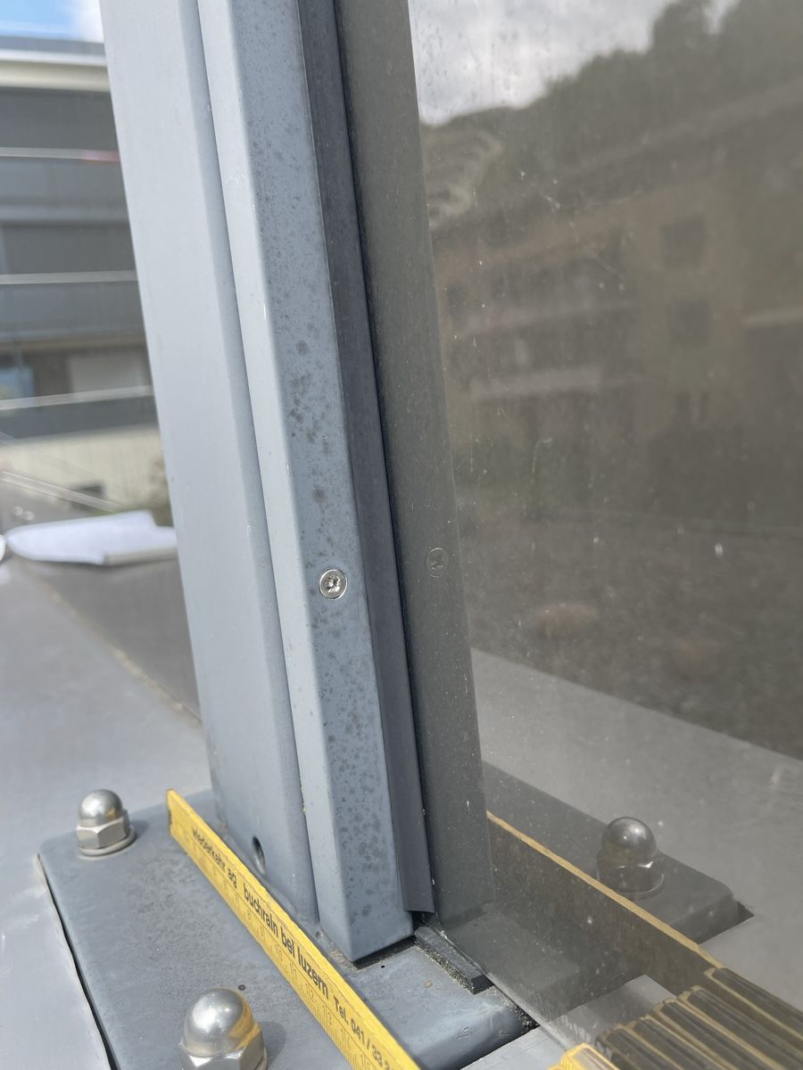 Balustrades: GLASGELÄNDER/BALKONGELÄNDER – D'occasion à Küssnacht am Rigi par Koala73 6