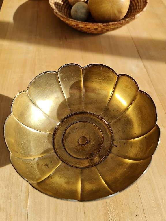 Ciotole: Fussschale, antik, versilbert, Durchmesser 17 cm – Usato da Thun venduto da Lieblingsblume