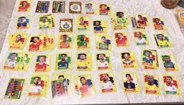70x carte panini - Joueurs populaires!