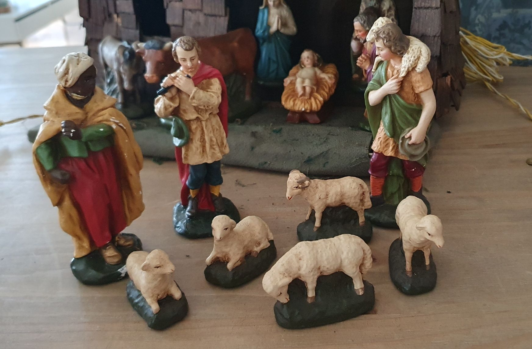 Statuette: Krippenfiguren mit Krippe – Usato da Speicherschwendi venduto da Gian00 6